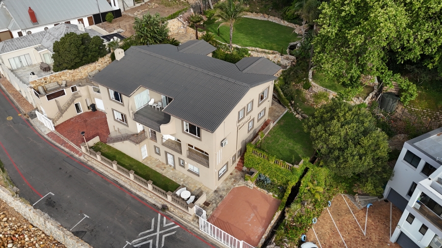 6 Bedroom Property for Sale in Gordons Bay Village Western Cape